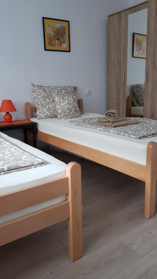 Citys Apartman Apatin Kültér fotó